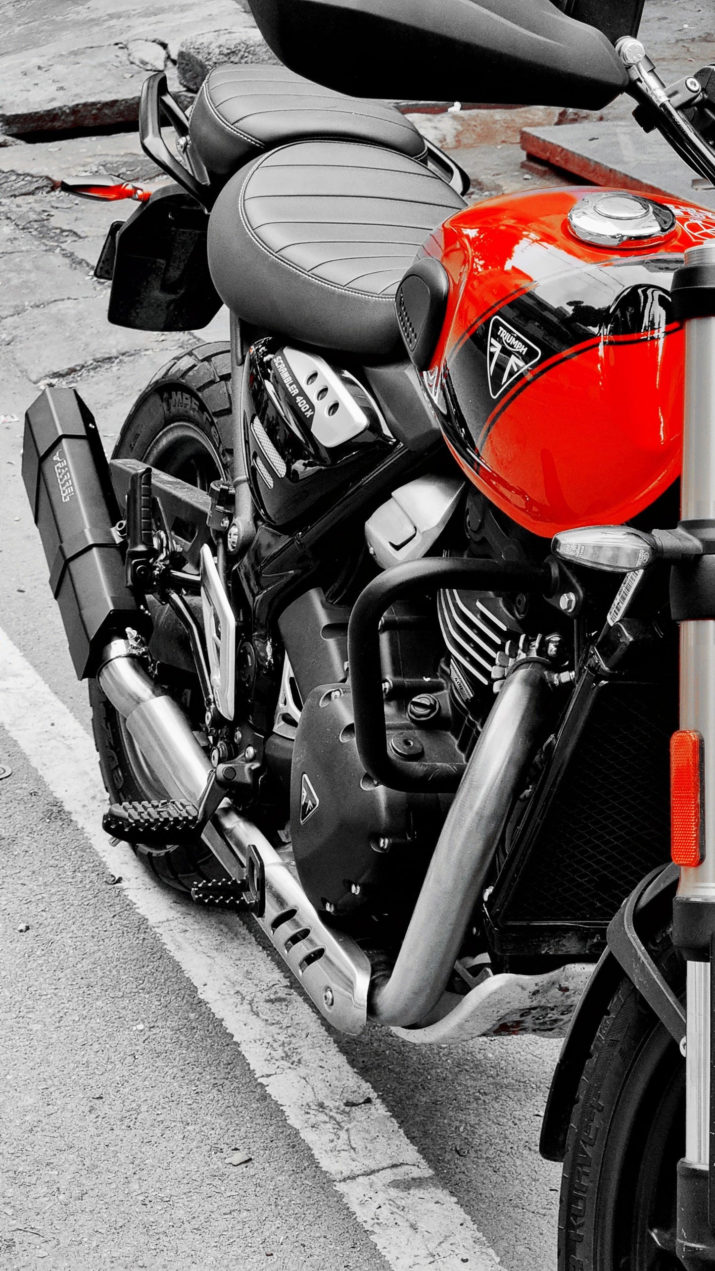 Barrel Rogue 2.0 for Triumph 400 with link pipe - Barrel Exhaust