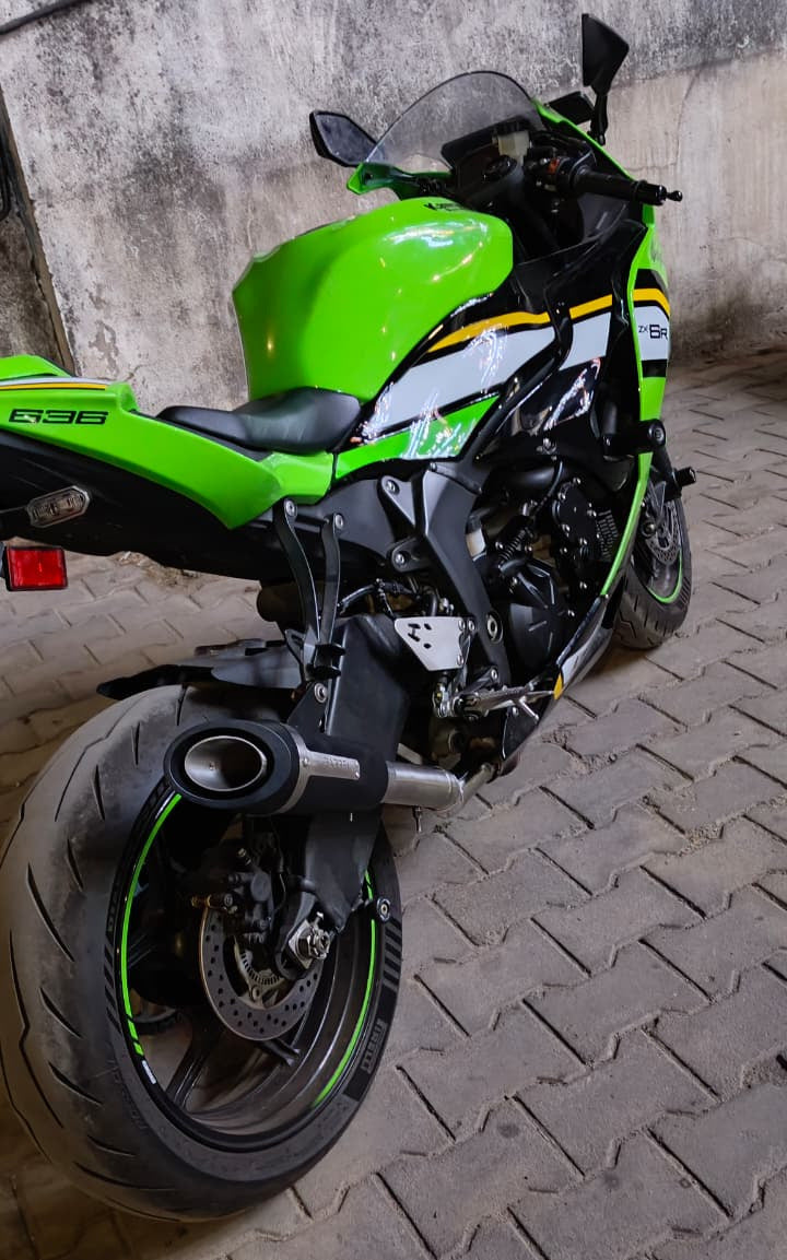 Barrel Outlaw 2.0 Slipon with Decat Pipe for ZX6R (2025)