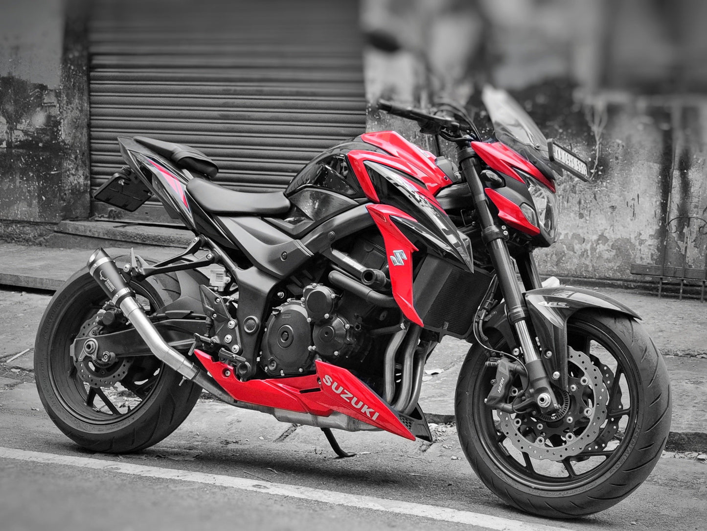 Barrel Outlaw Suzuki GSX-S750 with link pipe - Barrel Exhaust