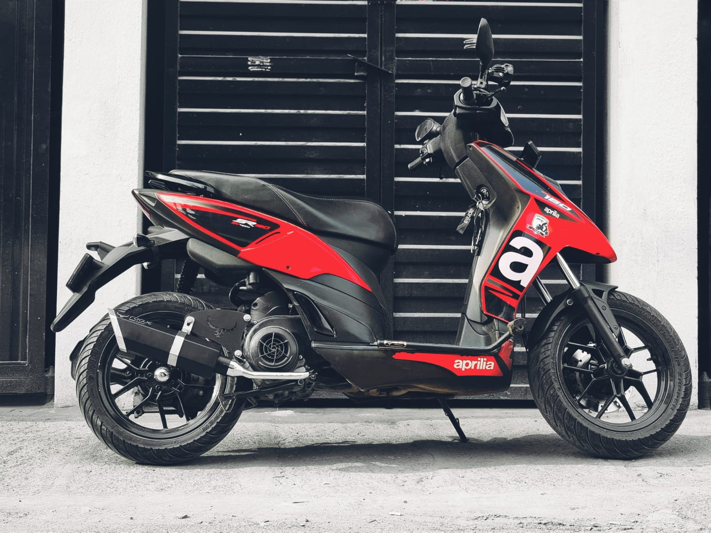 Barrel Rogue Aprilia SR
