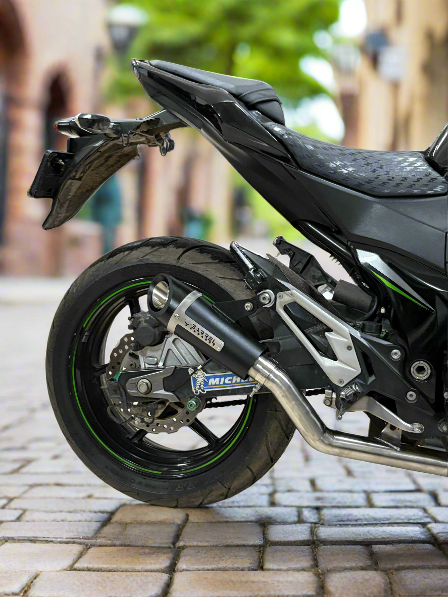 Barrel Outlaw 2.0 Kawasaki Z800 – Barrel Exhaust