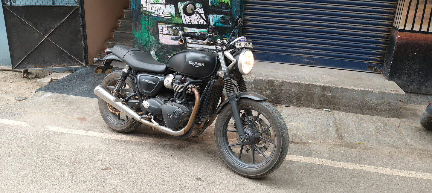 B Twinn exhaust for Triumph Street Twin 900
