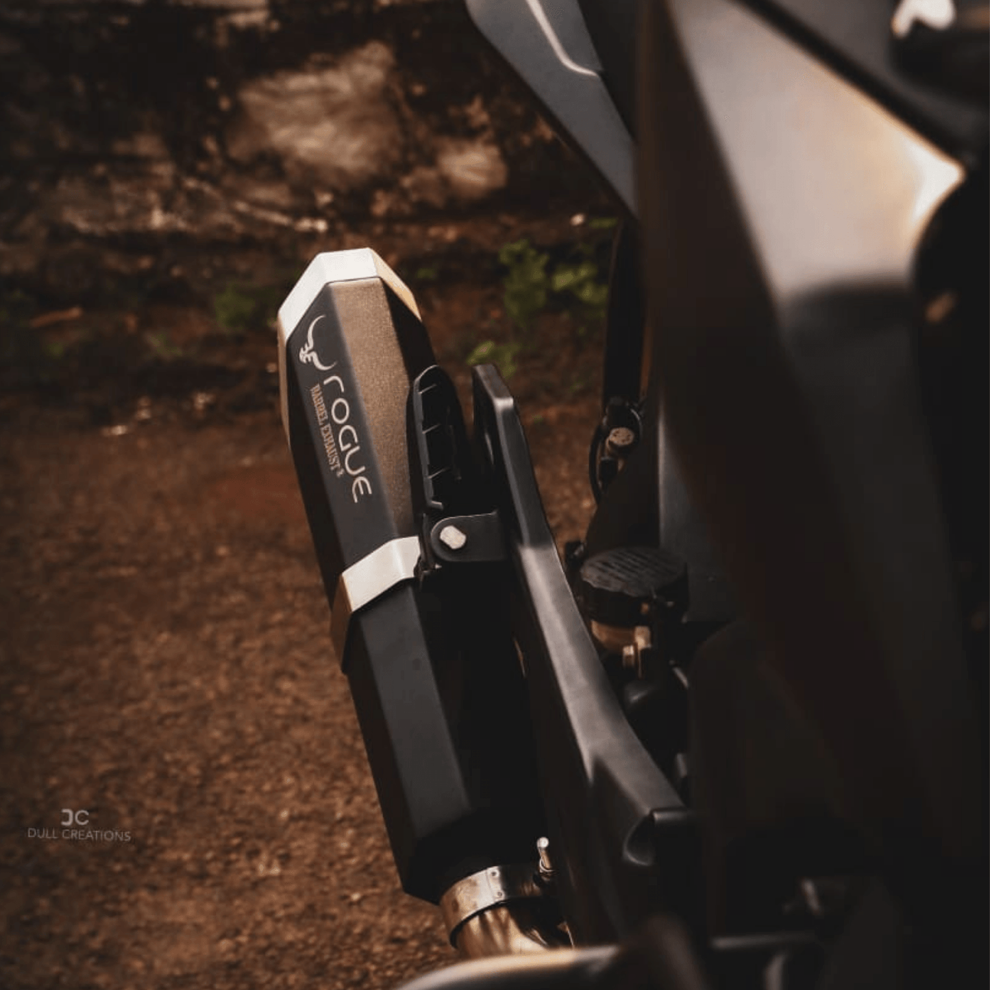 Rogue - Bajaj Dominar - Barrel Exhaust