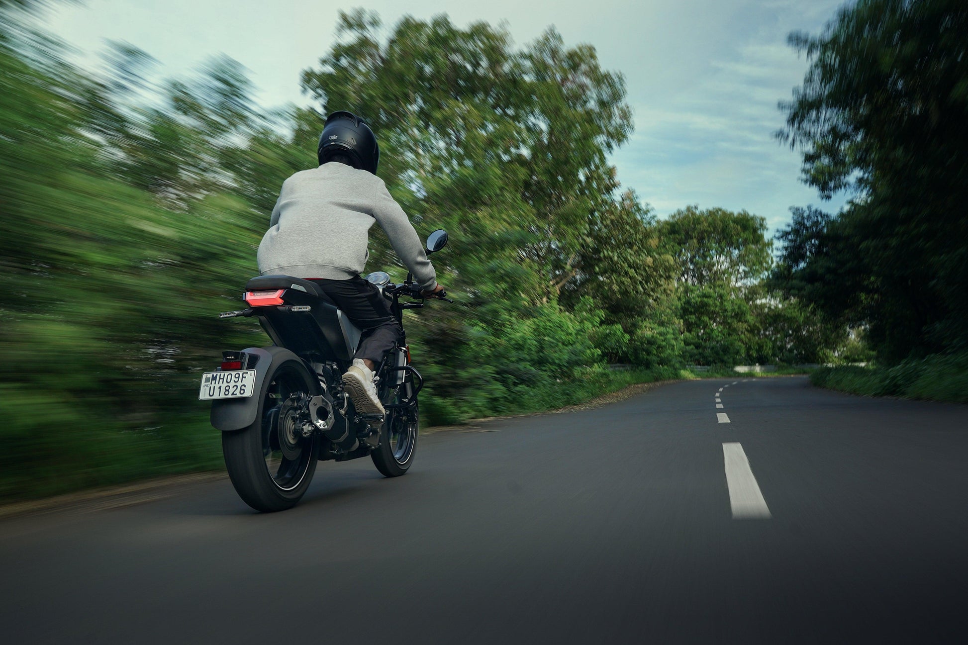Rogue- Husqvarna - Barrel Exhaust