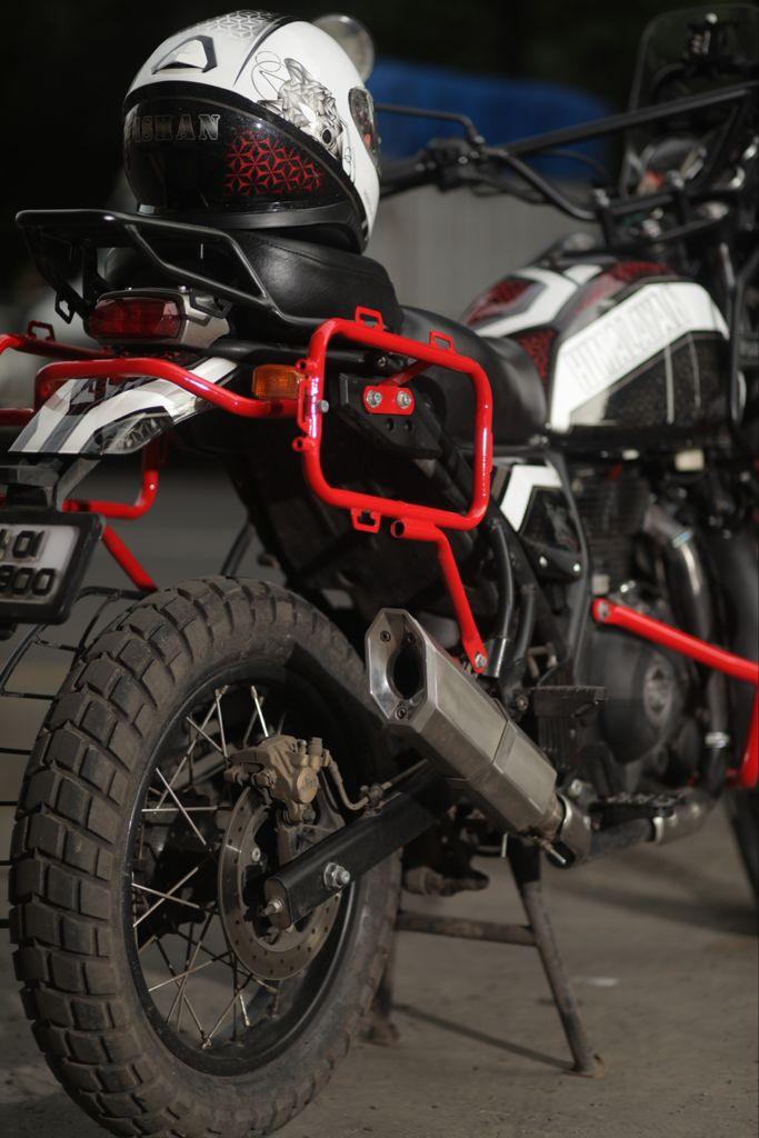 Rogue-Himalayan - Barrel Exhaust